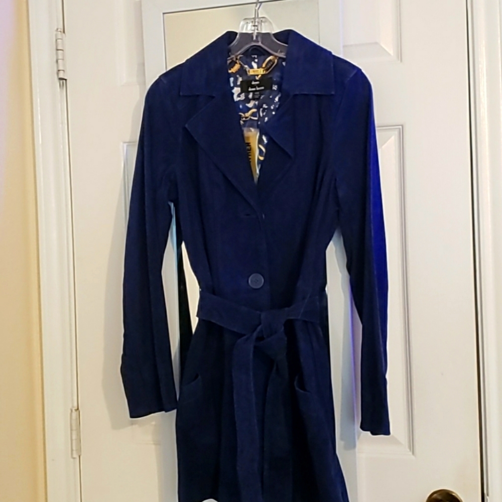 Trench coat
